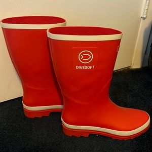 Red Divesoft Rain boots size 42 (10)